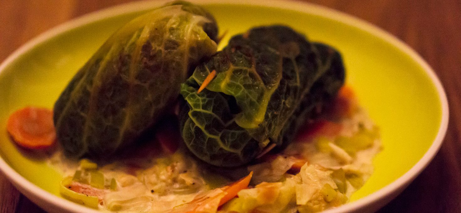 Wirsingrouladen mit Grünkern-Füllung